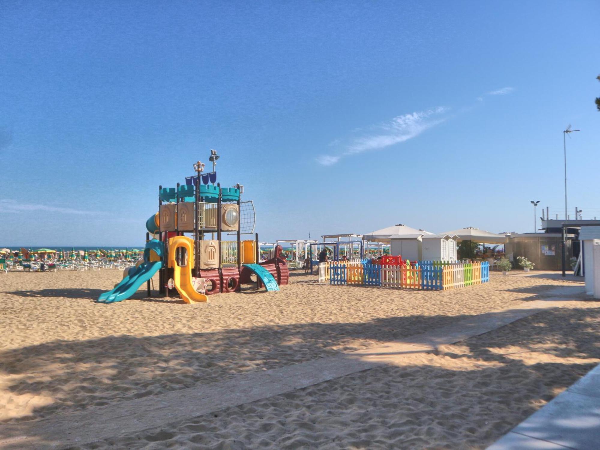Maria Apartment Lignano Sabbiadoro Luaran gambar